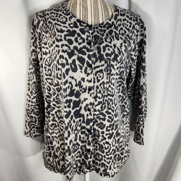 Evan-Picone Off-White Grey Black Animal Print Silk Button Cardigan Plus Size 1X - Picture 1 of 9
